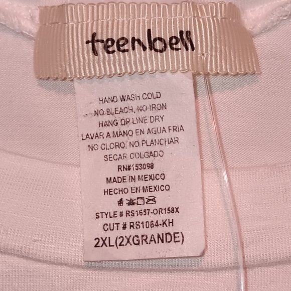 2/$35 White T, Sheer Leopard Puff Short Sleeves, Sequins Leopard Lip Design, 2X - Picture 6 of 6